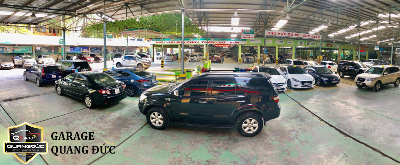 Toàn cảnh gara Quang Đức Auto